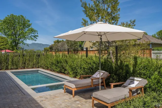 $5,500,000 | 301 1st Street West, Sonoma, CA 95476