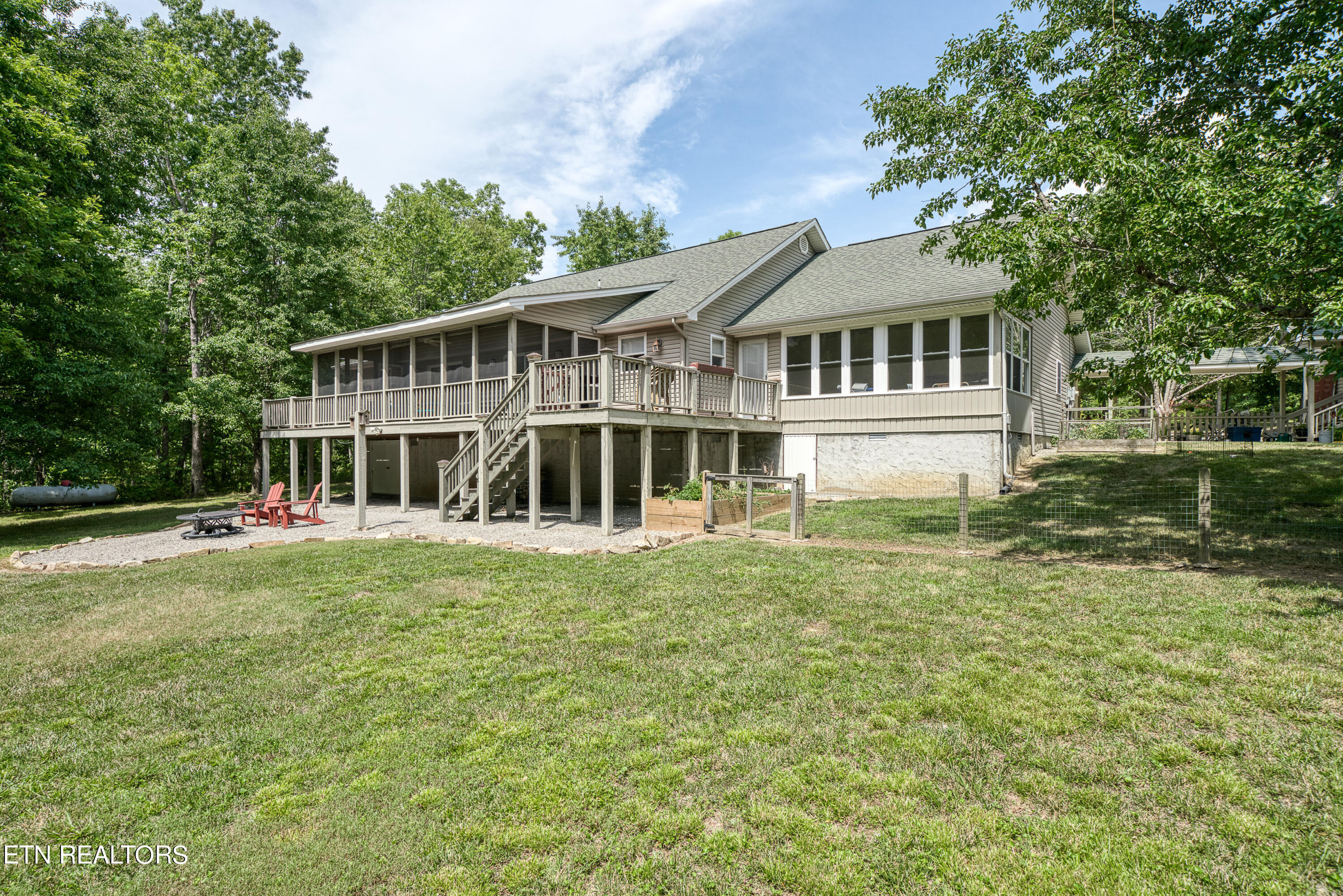 200 Pond Road Monterey, TN 38574 - Photo 17 of 37 05A2F9FA-D691-41B9-B712-291887E9B598