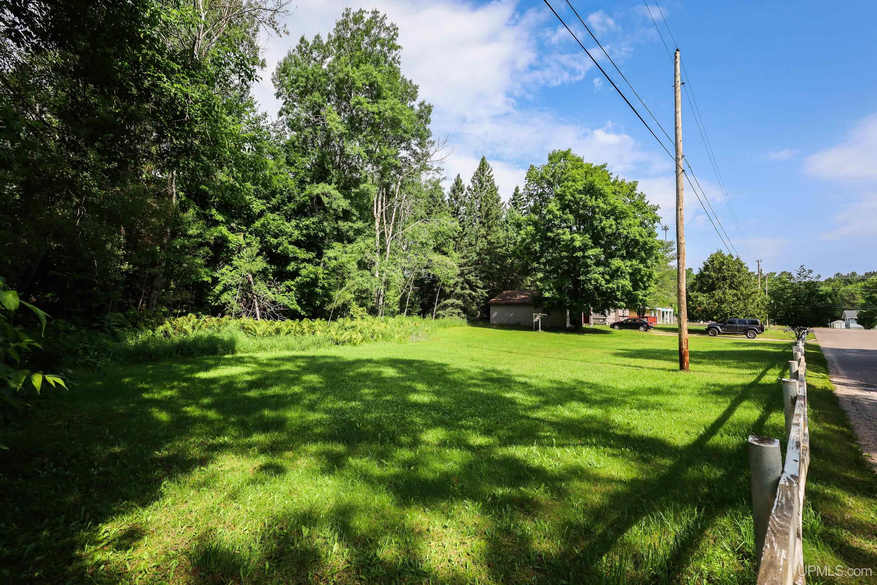 604 Willow Road Marquette, MI 49855 - Photo 30 of 36 Gallery Image 30