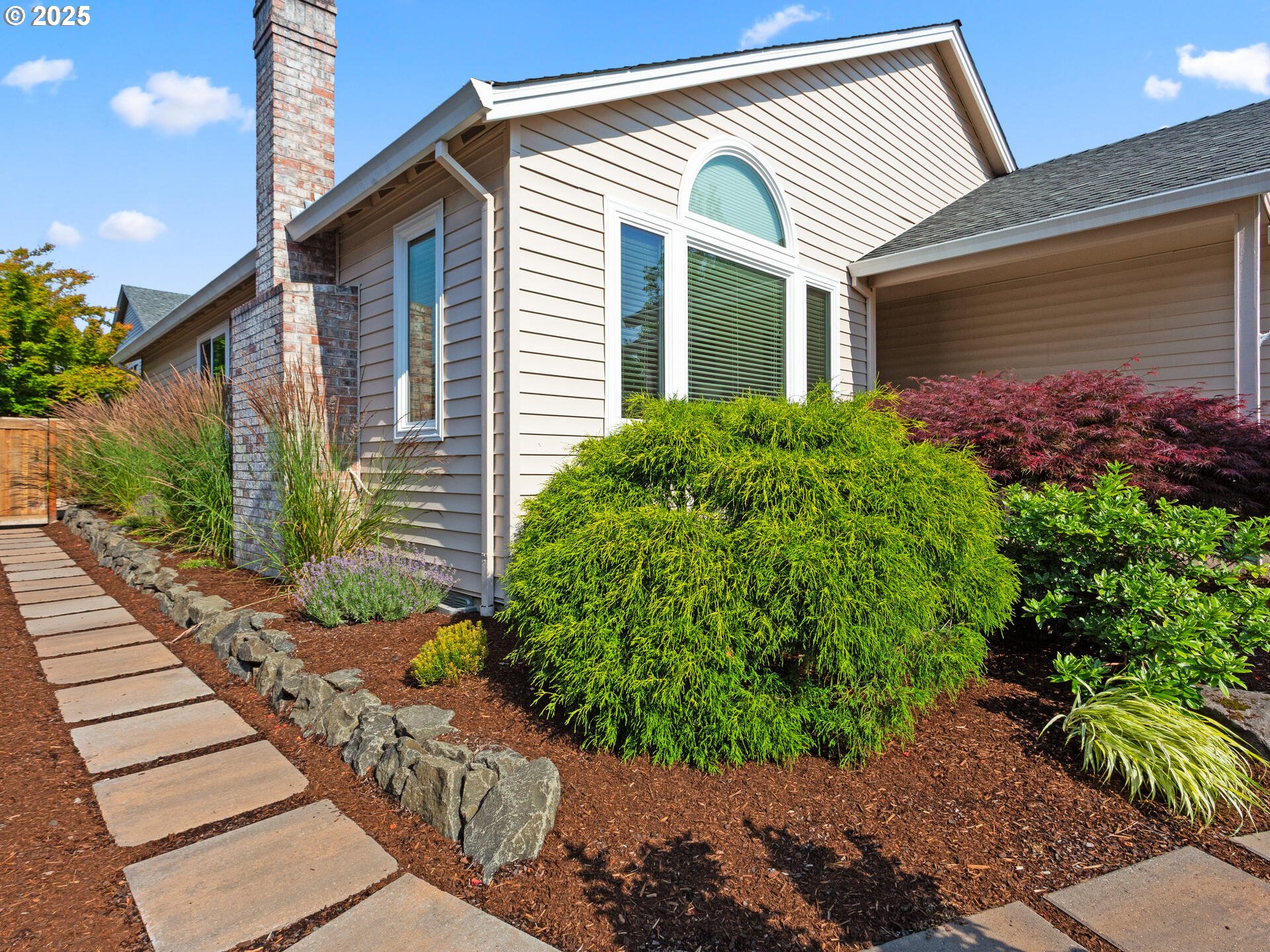 16357 Southwest 126th Terrace Tigard, OR 97224 - Photo 6 of 48 Gallery Image 6