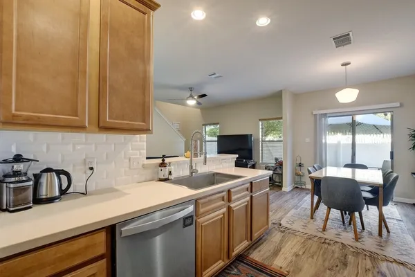 $2,050 | 11101 Lost Maples Trail, Austin, TX 78748