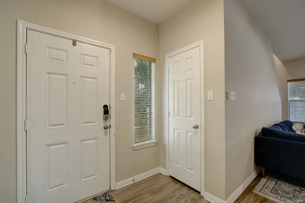 $2,050 | 11101 Lost Maples Trail, Austin, TX 78748