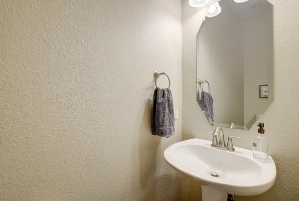 $2,050 | 11101 Lost Maples Trail, Austin, TX 78748