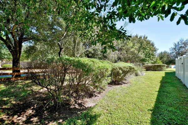 $2,050 | 11101 Lost Maples Trail, Austin, TX 78748