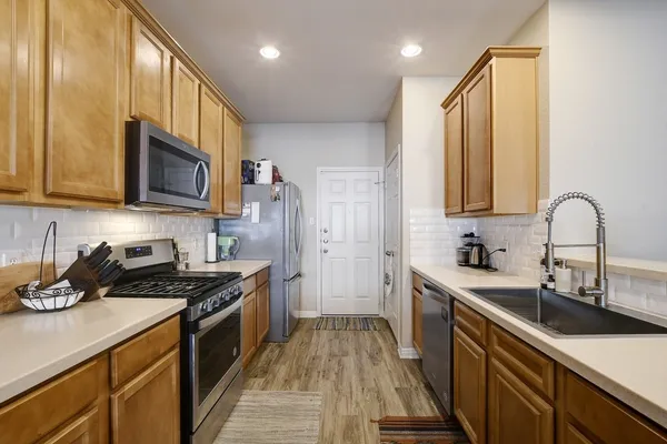 $2,050 | 11101 Lost Maples Trail, Austin, TX 78748