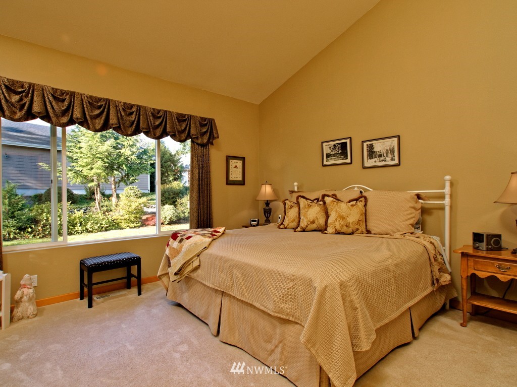 20 East Soderberg Road Allyn, WA 98524 - Photo 11 of 25 Gallery Image 11