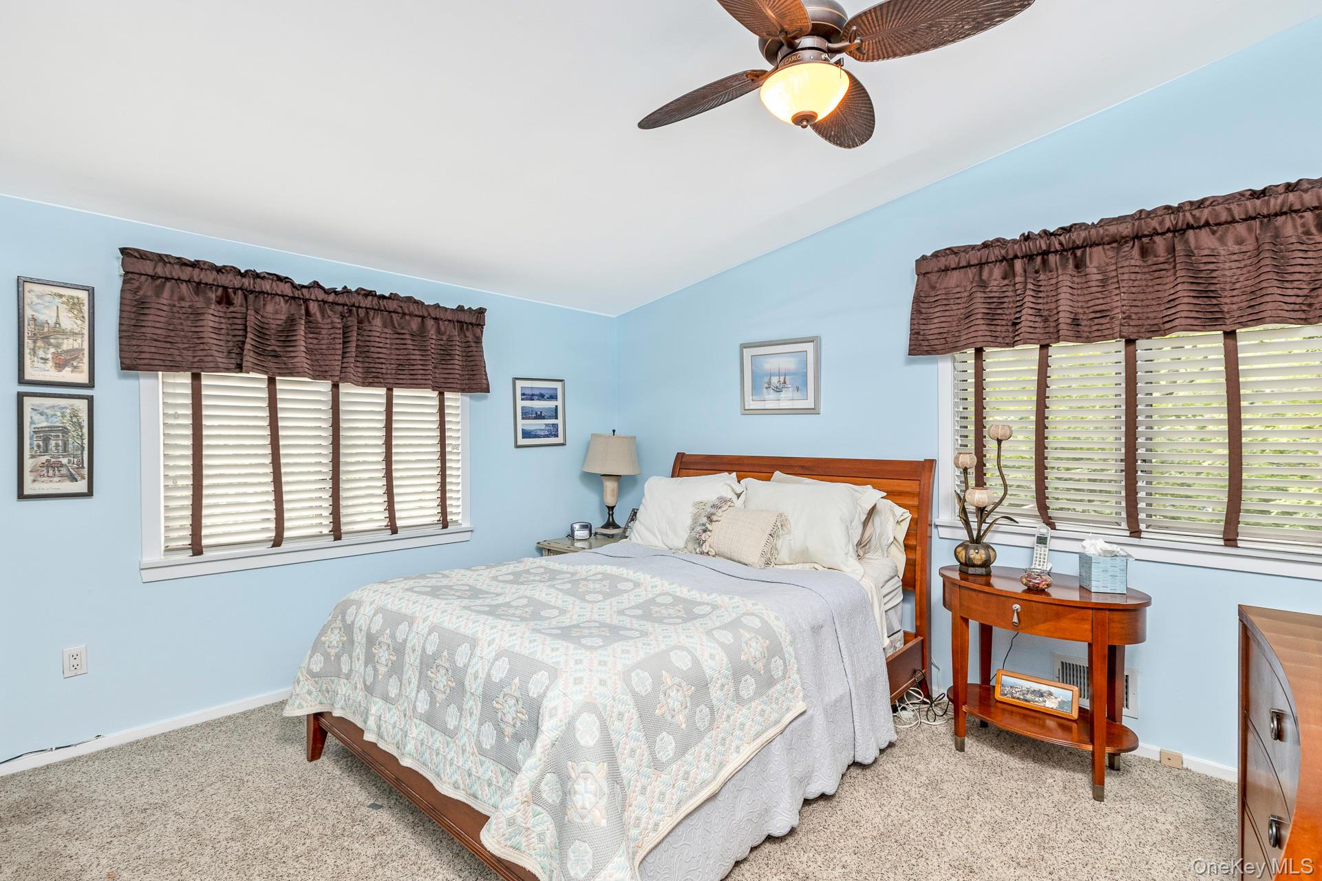 2 Strathmore Court Remsenburg, NY 11960 - Photo 11 of 20