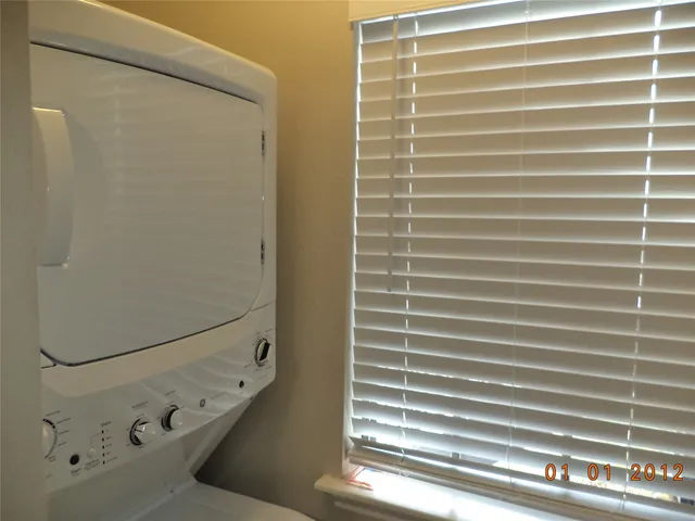 $139,000 | 2402 Sycamore Avenue, Unit B2, Huntsville, TX 77340