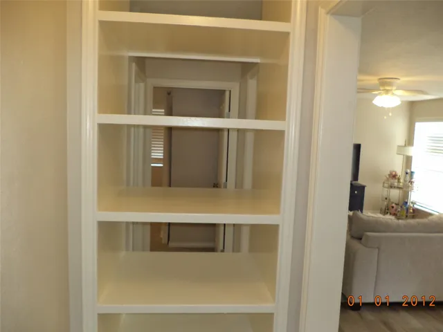 $139,000 | 2402 Sycamore Avenue, Unit B2, Huntsville, TX 77340