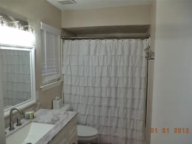 $139,000 | 2402 Sycamore Avenue, Unit B2, Huntsville, TX 77340