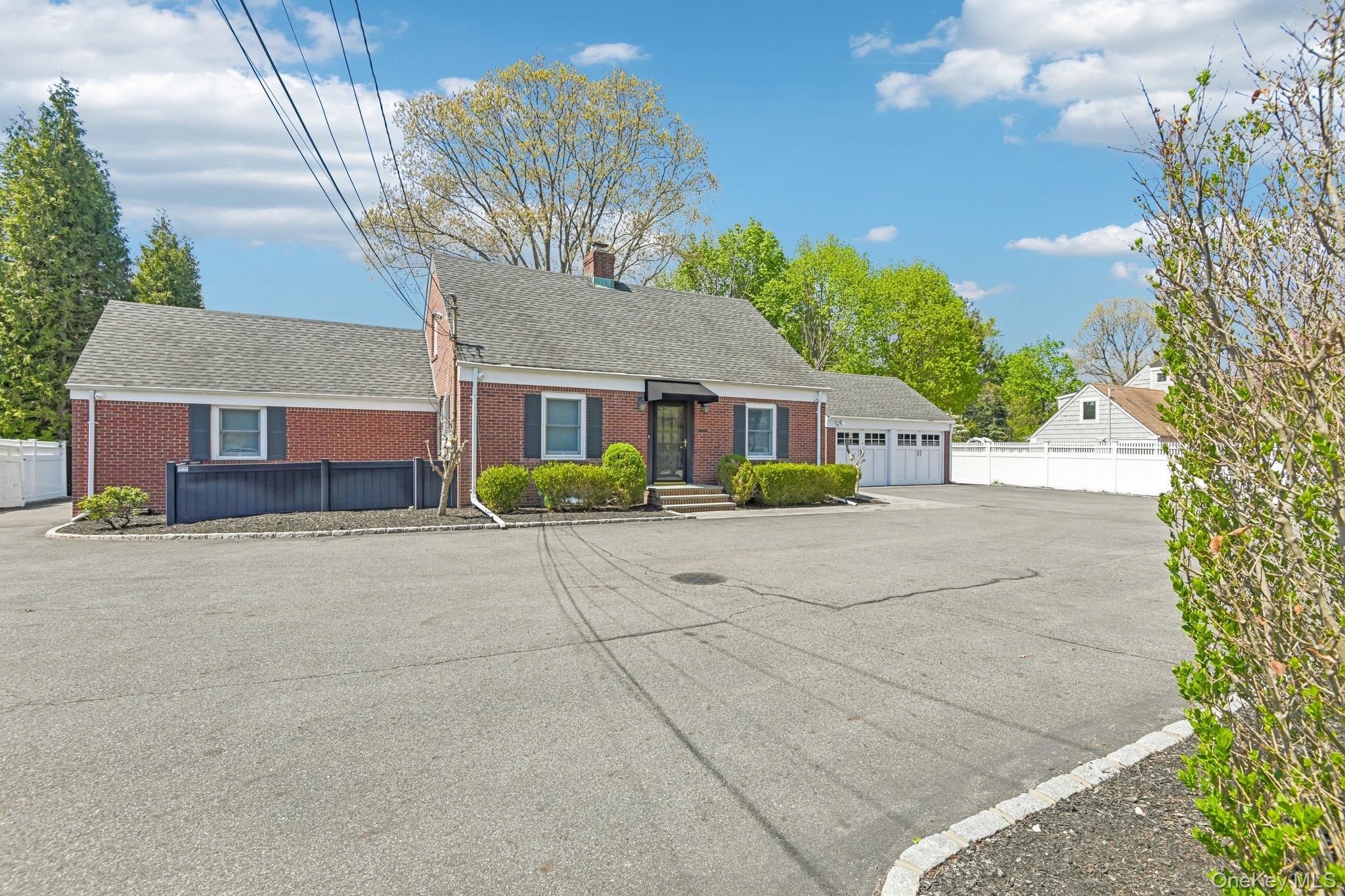 1 Huntington Bay Road Huntington, NY 11743 - Photo 2 of 49