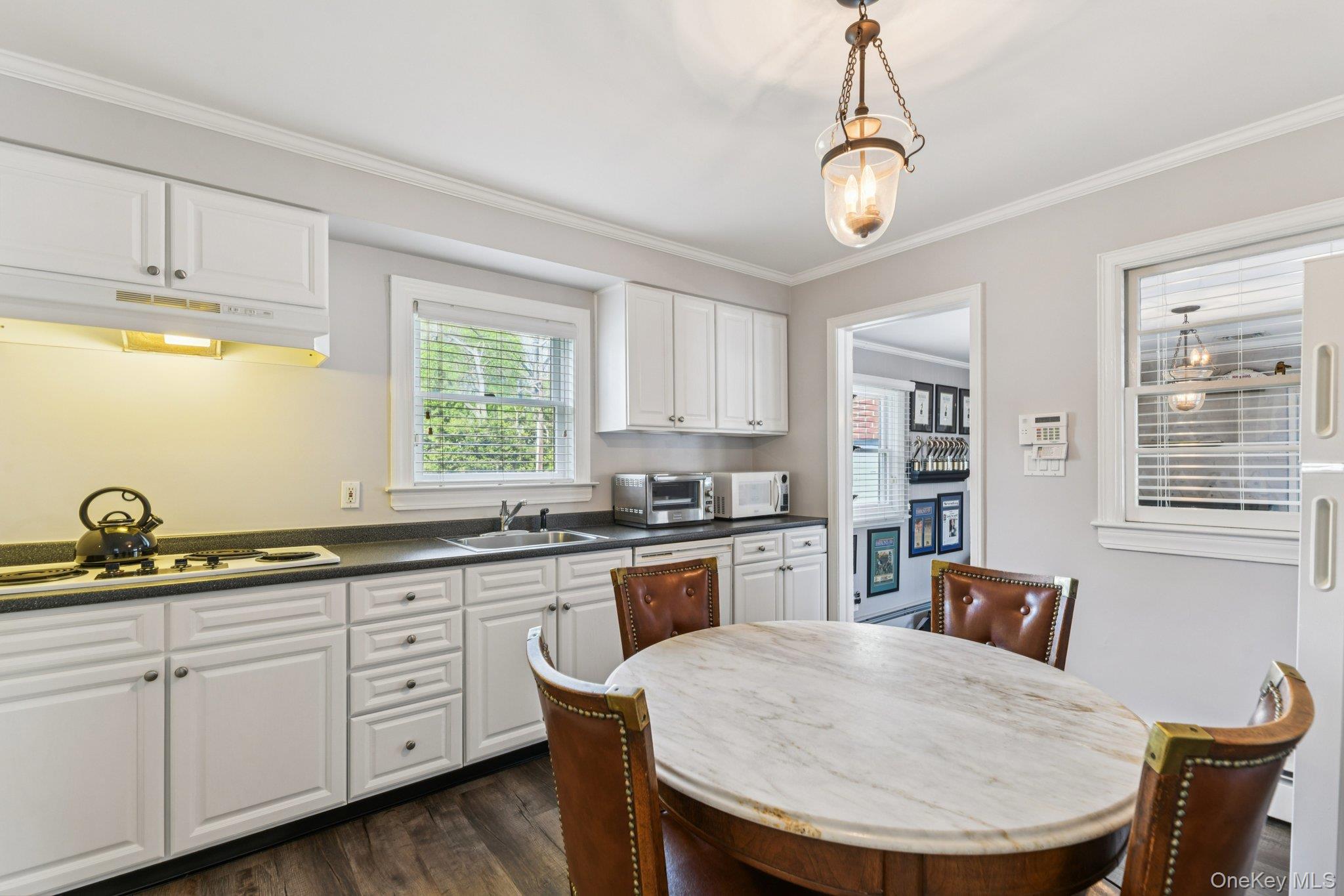 1 Huntington Bay Road Huntington, NY 11743 - Photo 21 of 49