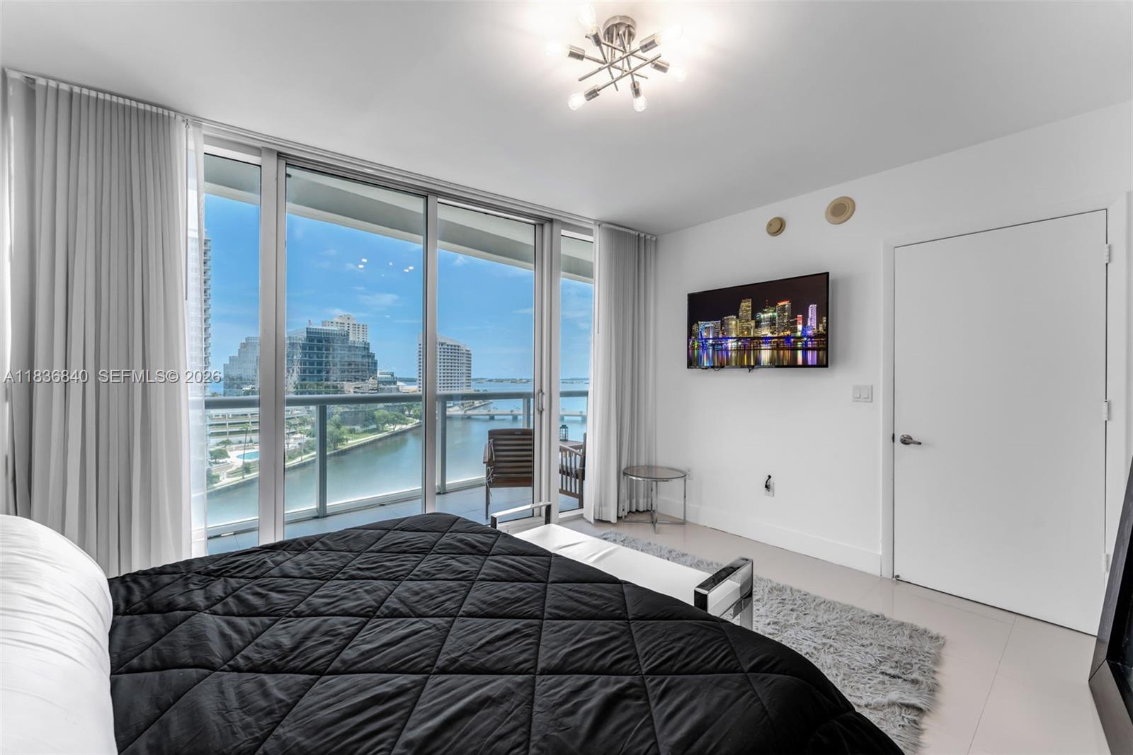 495 Brickell Avenue, Unit 1022 Miami, FL 33131 - Photo 10 of 31