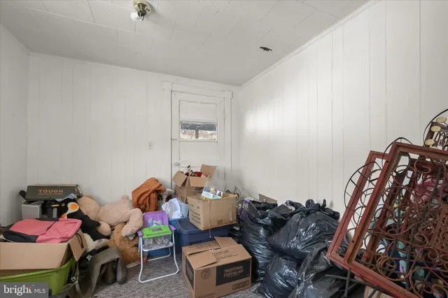 $185,000 | 212 Terrace Street, Hancock, MD 21750