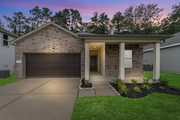 $299,990 | 1029 Sunlit Circle, Brookshire, TX 77423