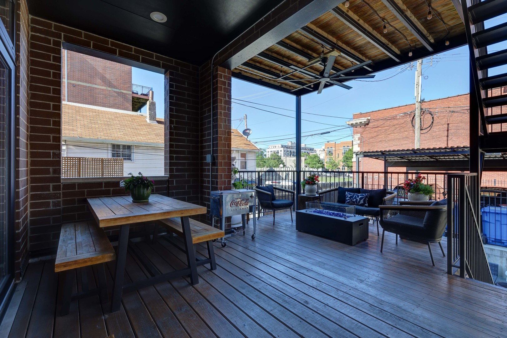 1631 South Carpenter Street, Unit 1 Chicago, IL 60608 - Photo 18 of 34