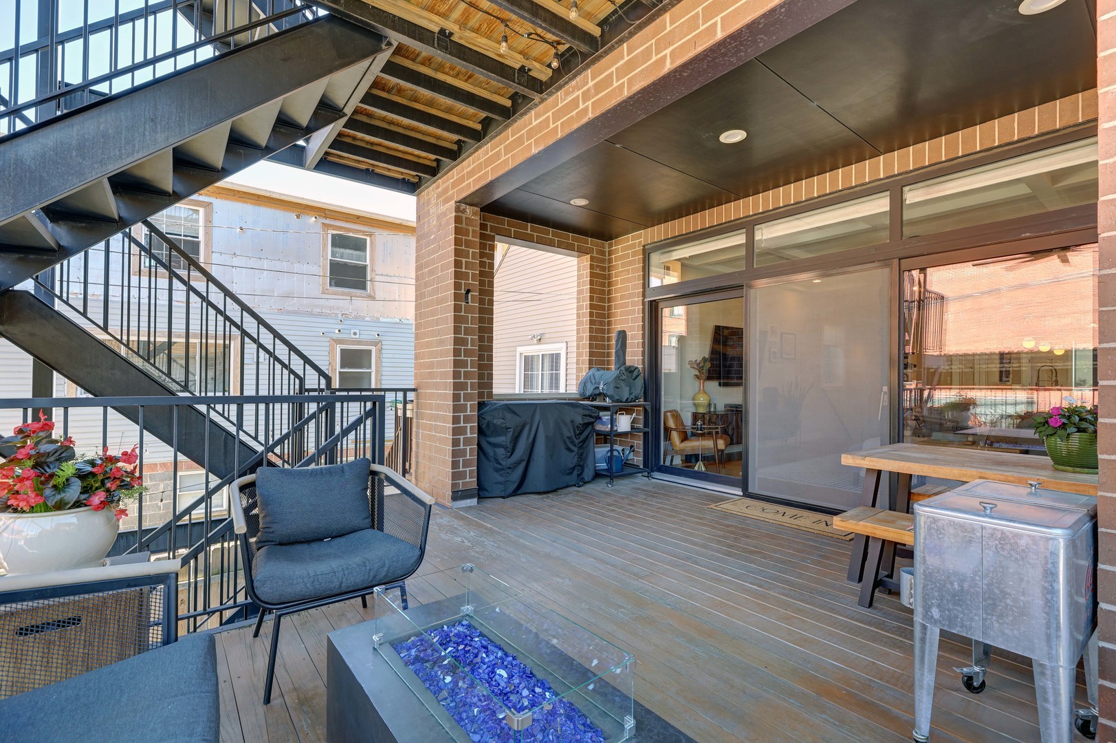 1631 South Carpenter Street, Unit 1 Chicago, IL 60608 - Photo 20 of 34