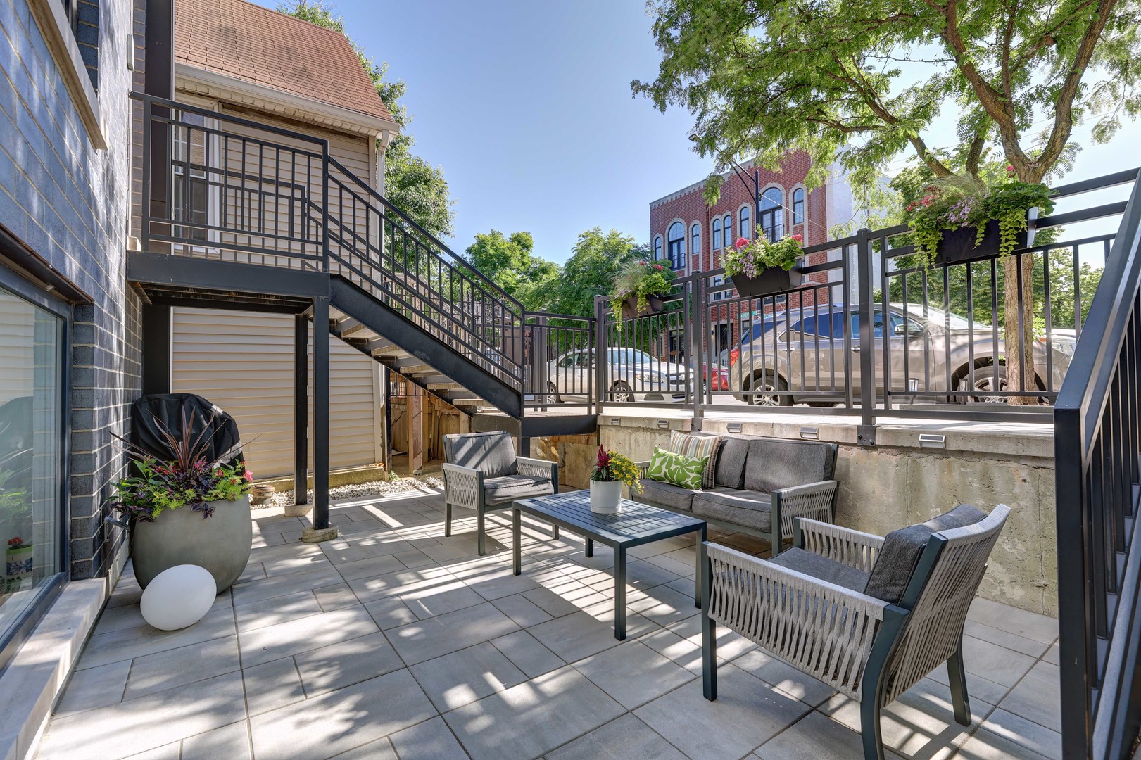 1631 South Carpenter Street, Unit 1 Chicago, IL 60608 - Photo 22 of 34