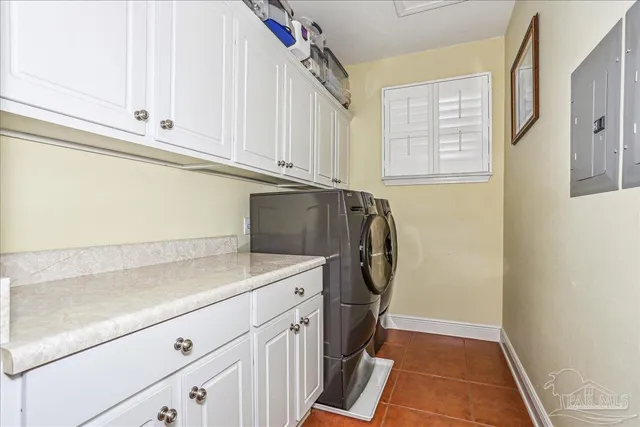 a view of an entryway with a garden