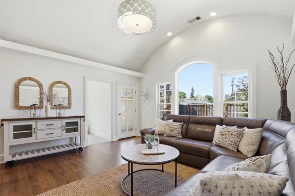 $1,998,000 | 441 South Henry Avenue, San Jose, CA 95117