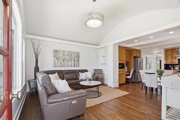 $1,998,000 | 441 South Henry Avenue, San Jose, CA 95117