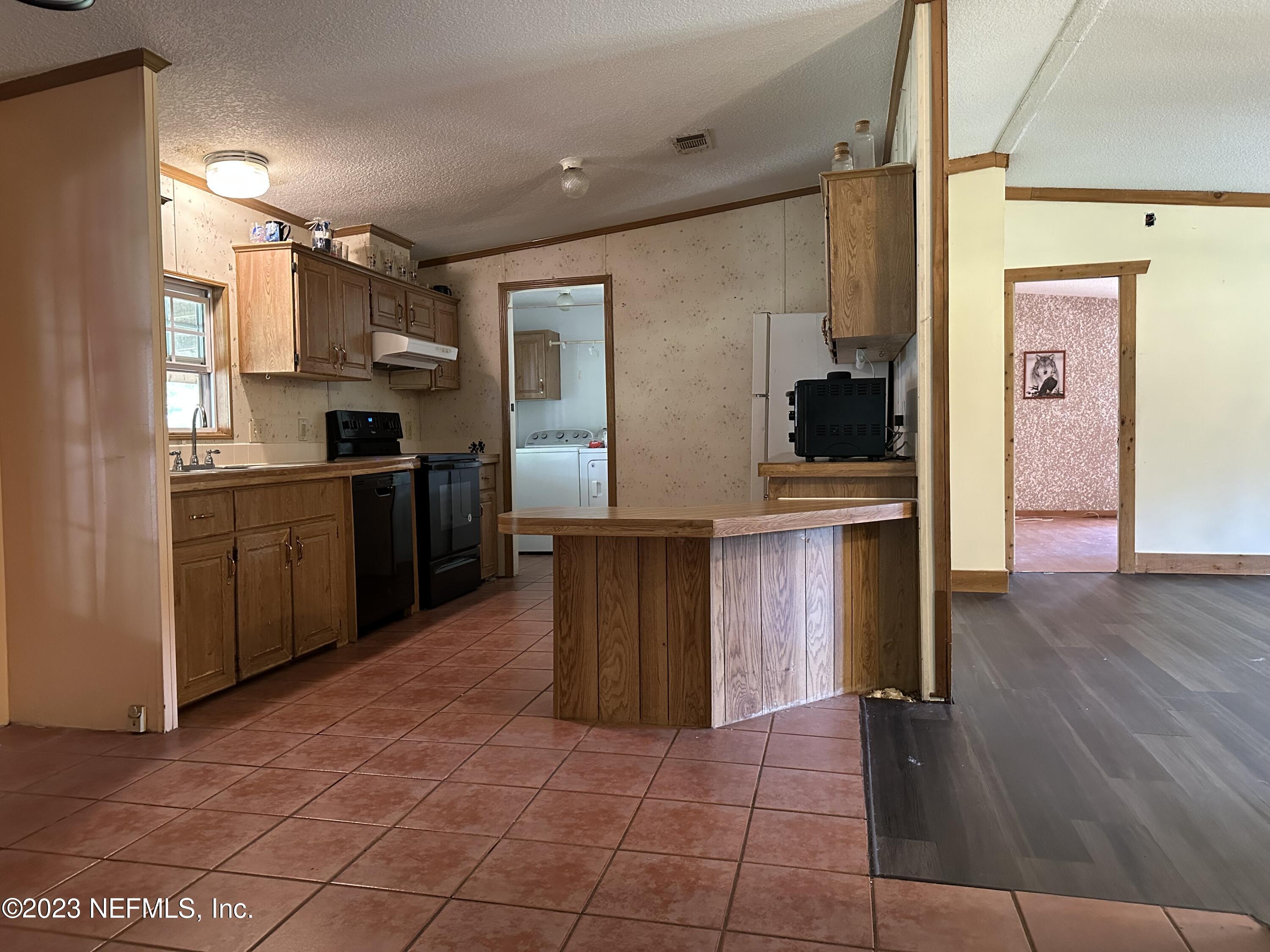 85713 Kirkland Road Yulee, FL 32097 - Photo 12 of 23 Kitchen