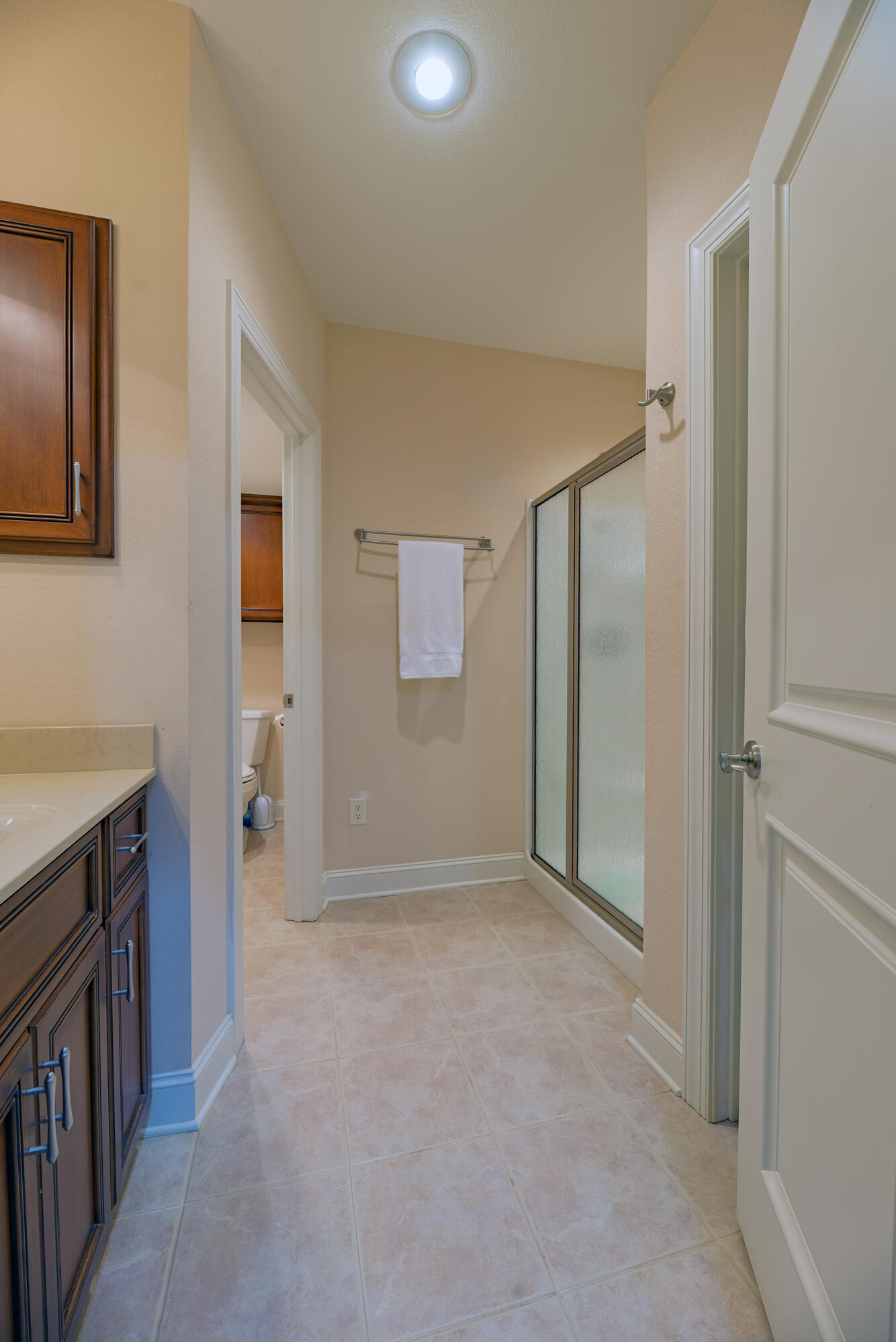 214 Holly Lane McCormick, SC 29835 - Photo 31 of 36 Basement Full Bathroom