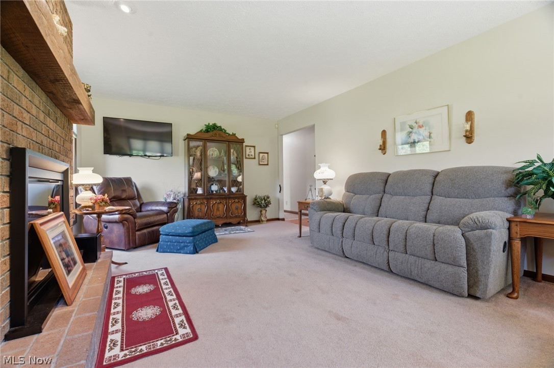 4150 Laubert Road Atwater, OH 44201 - Photo 9 of 42