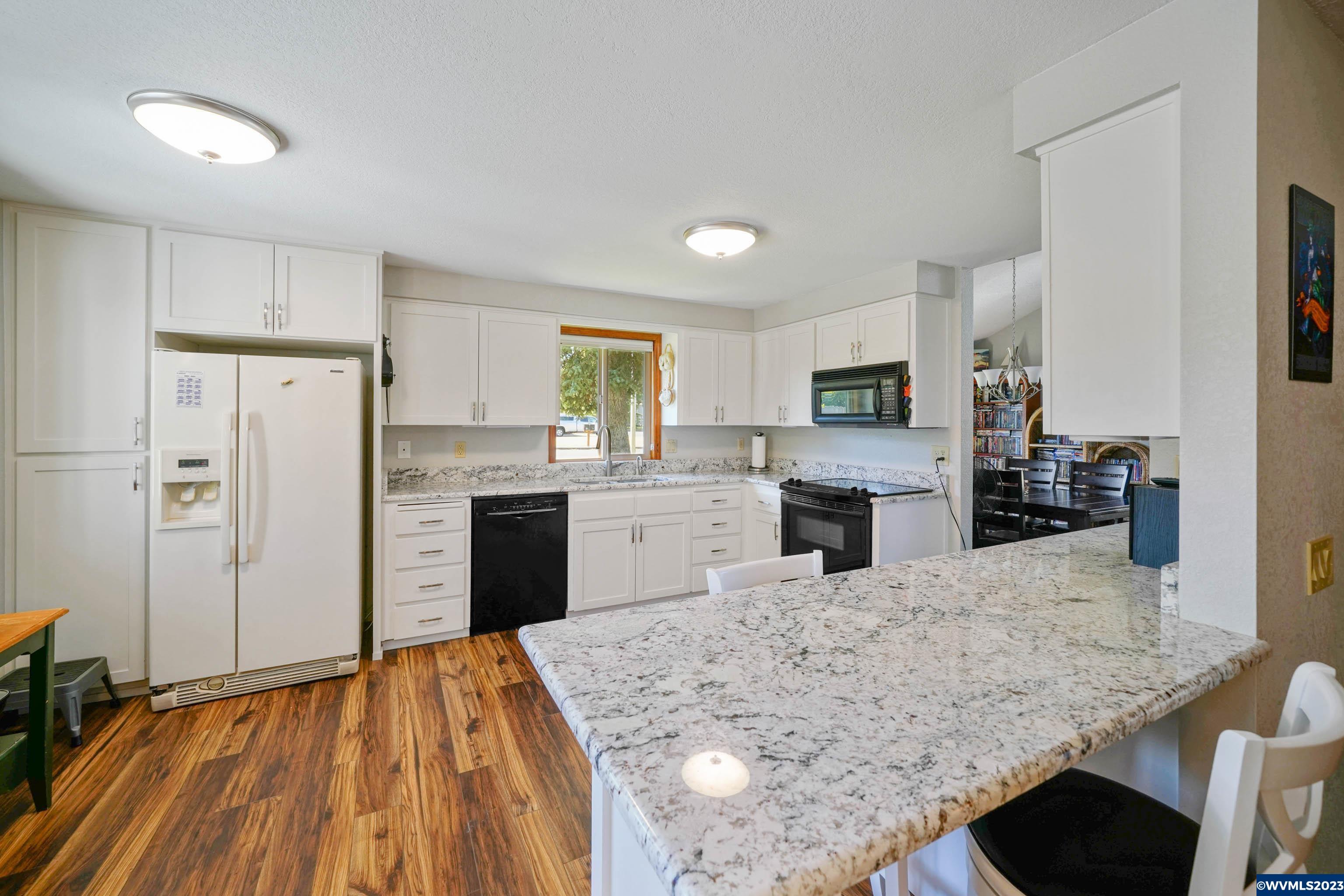 3575 Jack Street North Keizer, OR 97303 - Photo 14 of 42
