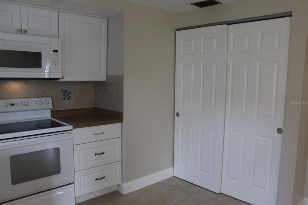 4424 Terry Loop New Port Richey, FL 34652 - Photo 10 of 16