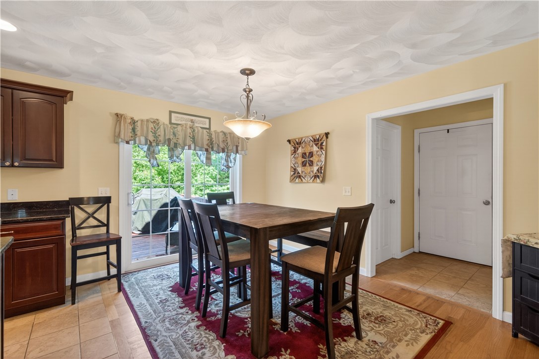 245 Jackson Schoolhouse Road Burrillville, RI 02859 - Photo 8 of 37