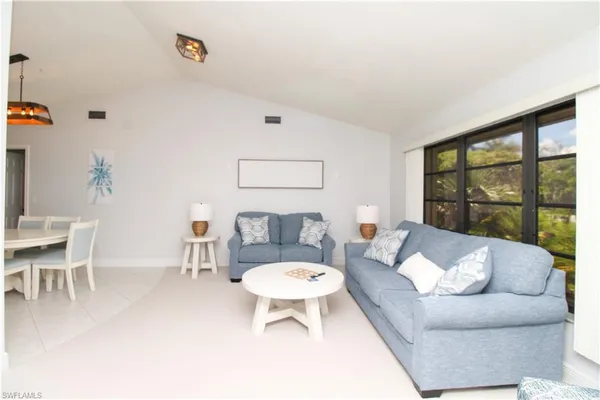 $5,500 | 213 Bay Meadows Drive, Naples, FL 34113