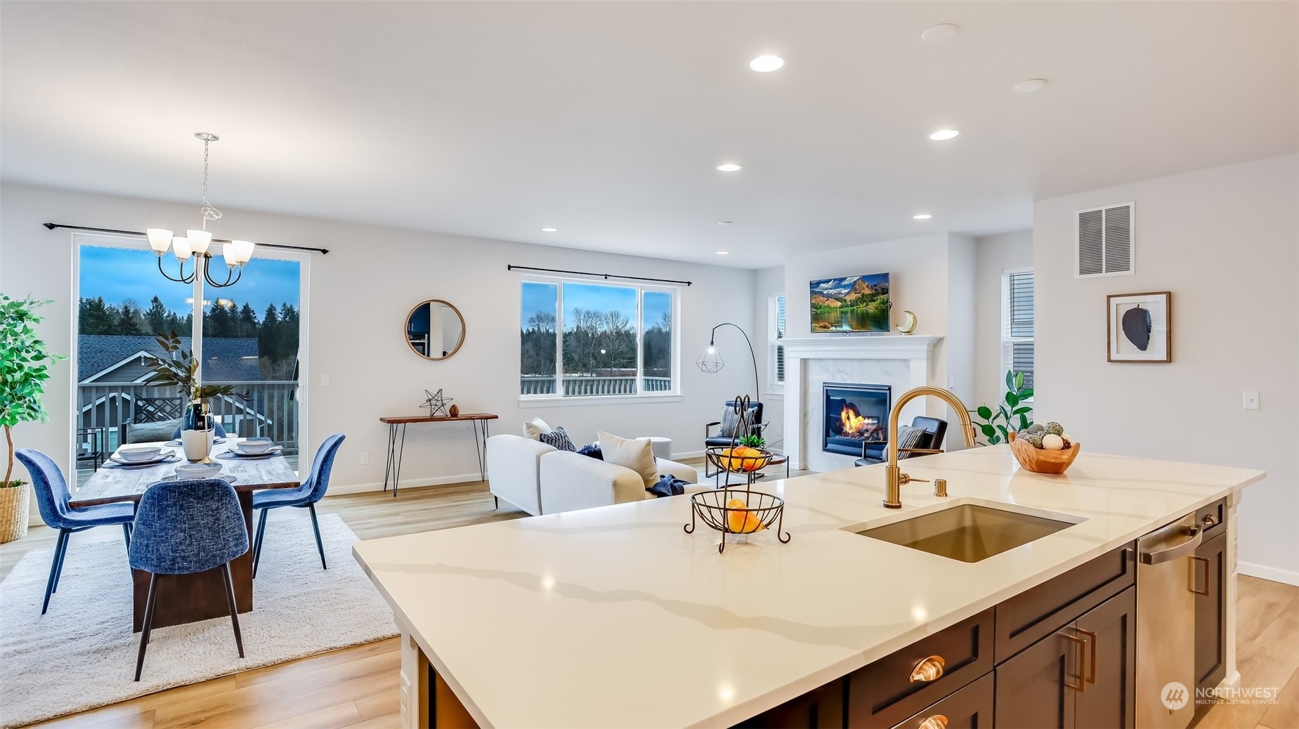 18910 123rd Place Southeast Renton, WA 98058 - Photo 11 of 39 Gallery Image 11