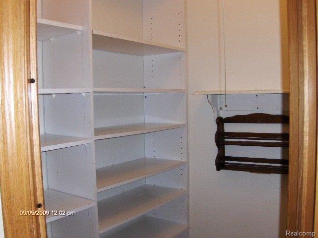 4087 5 Lakes Road North Branch, MI 48461 - Photo 11 of 18 WI PANTRY