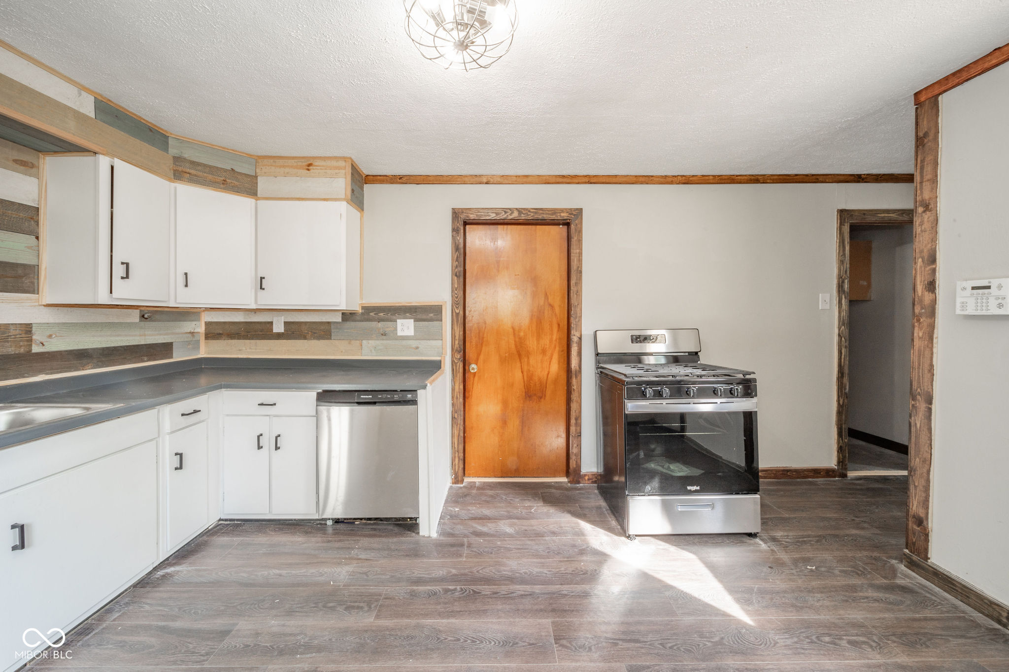 2682 Valley Grove Road Anderson, IN 46017 - Photo 20 of 27