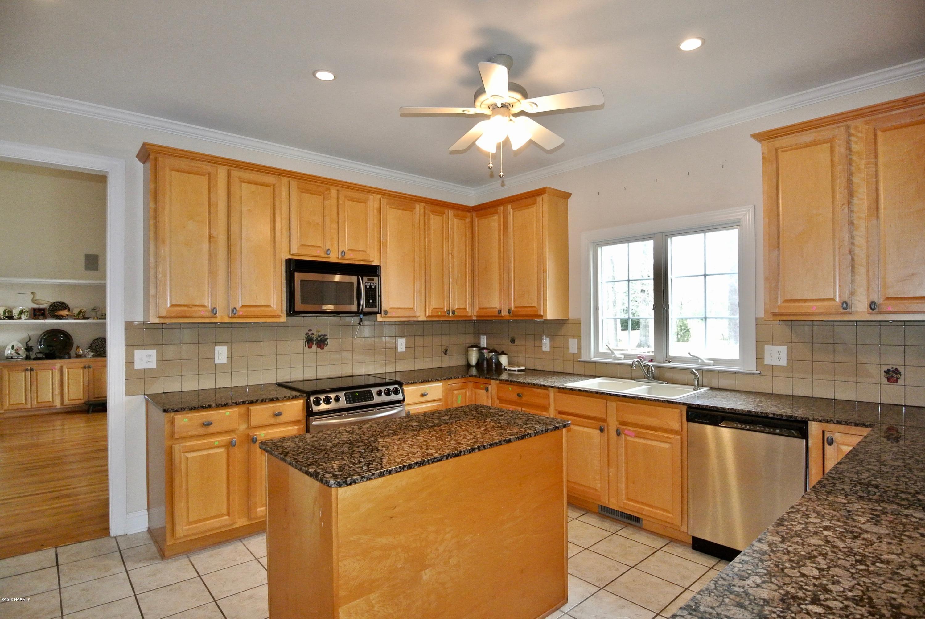 3508 Old Airport Road New Bern, NC 28562 - Photo 26 of 63 DSC_9446