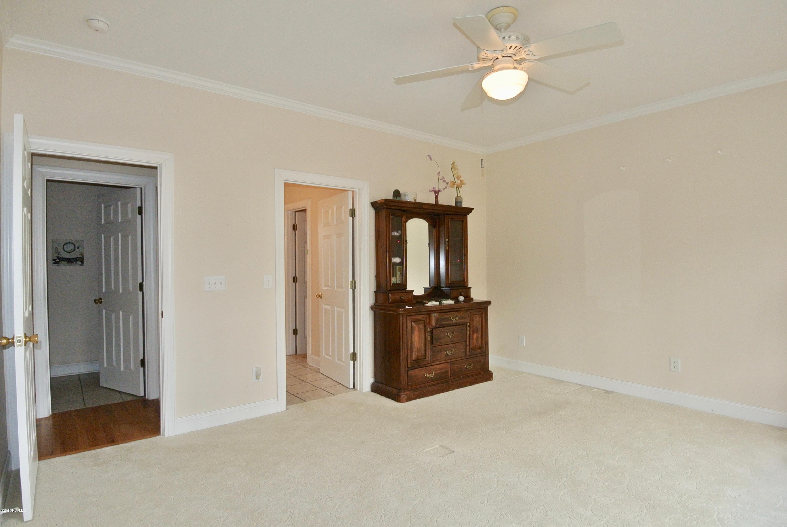 3508 Old Airport Road New Bern, NC 28562 - Photo 34 of 63 Master bedroom