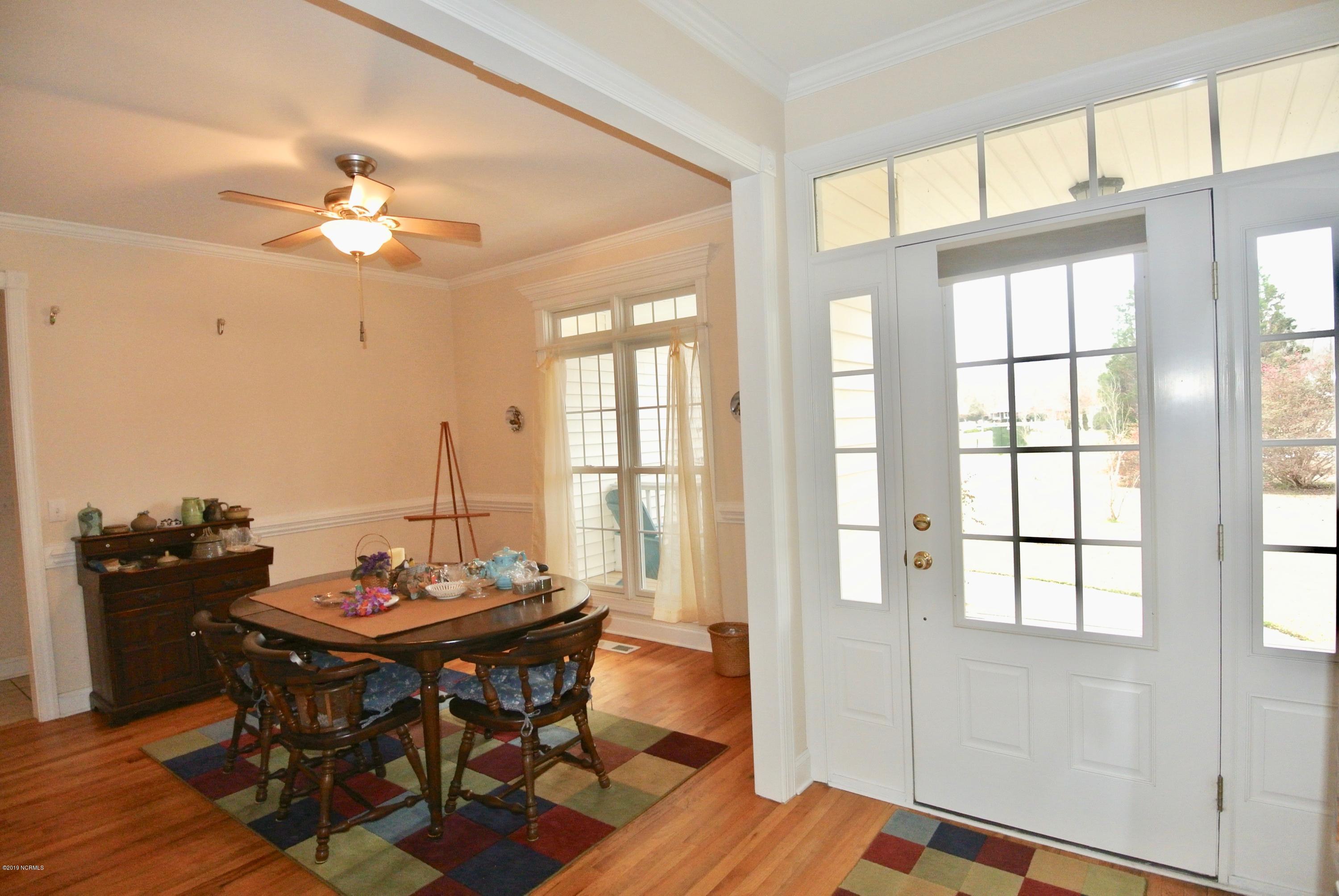 3508 Old Airport Road New Bern, NC 28562 - Photo 5 of 63 View from foyer