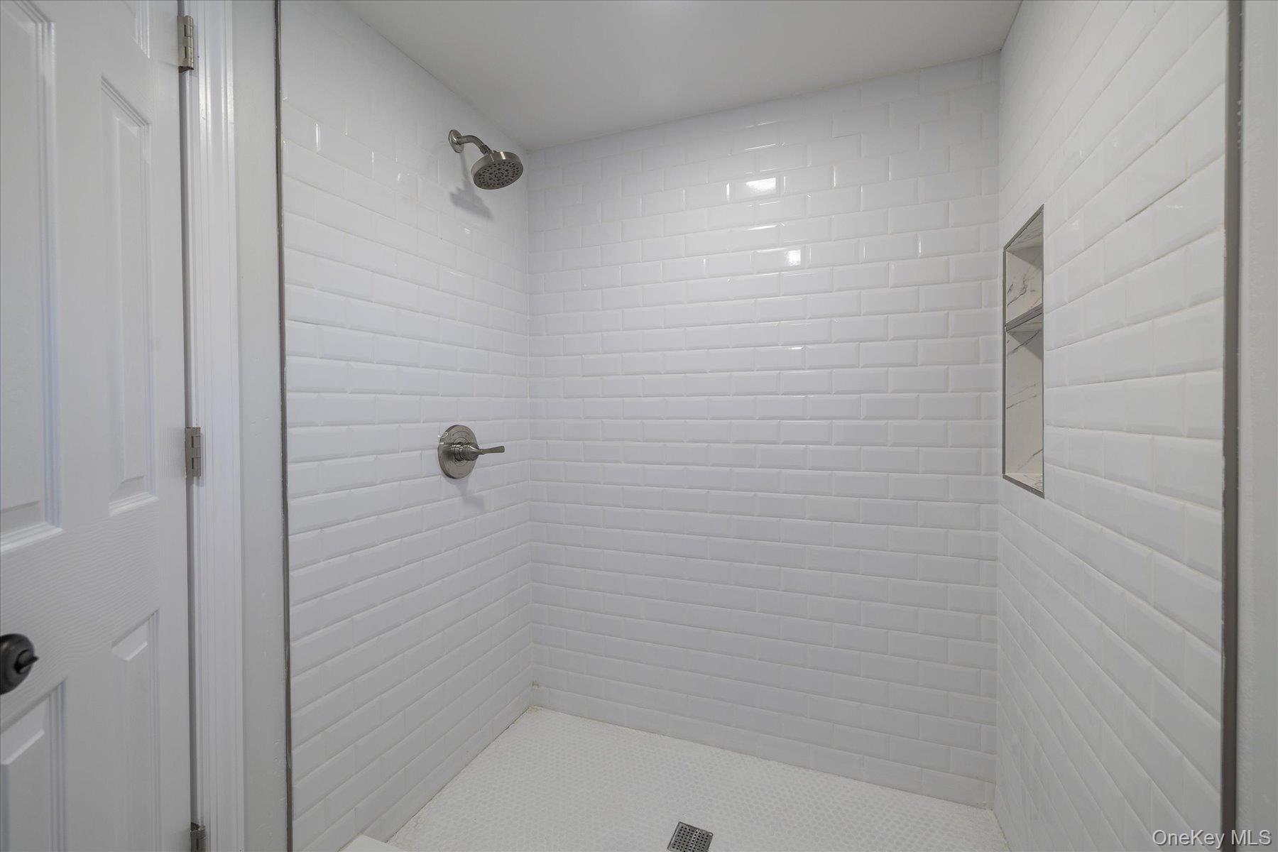 62 Alhambra Road Baldwin, NY 11575 - Photo 17 of 35