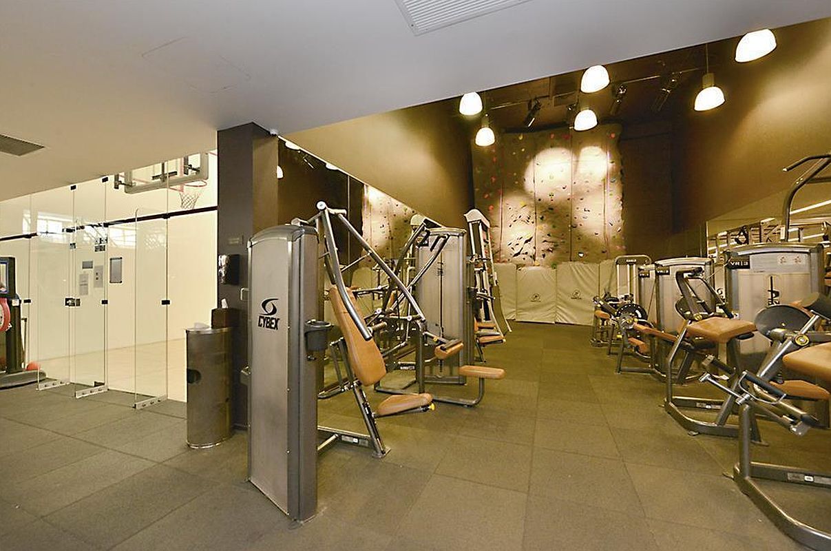 515 East 72nd Street, Unit 4B Manhattan, NY 10021 - Photo 8 of 11