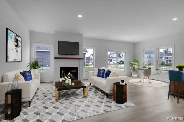 $579,900 | 4915 Waterford Lane, Hamburg, NY 14075