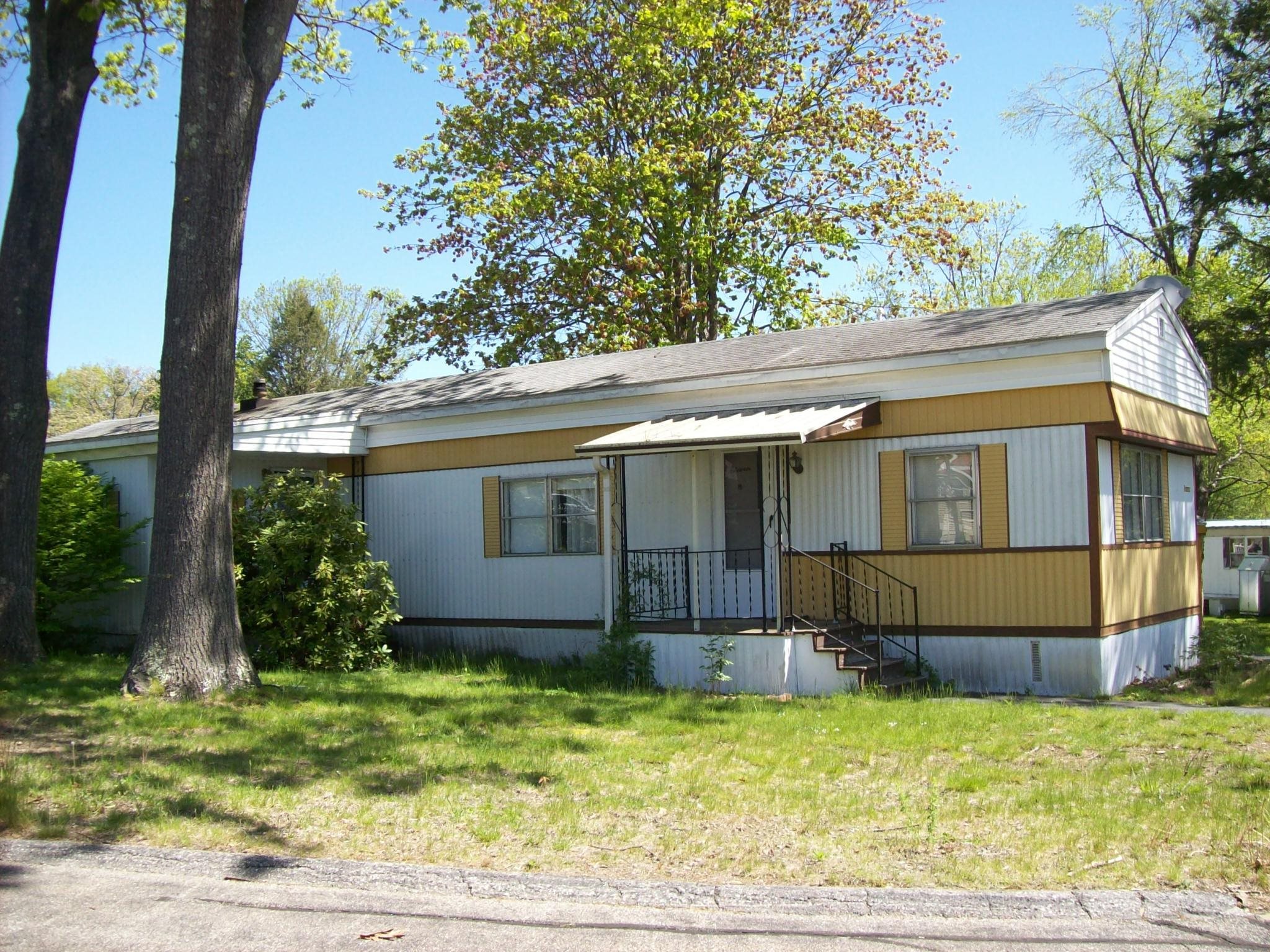 11 South Dewberry Rochester, NH 03867 - Photo 1 of 1