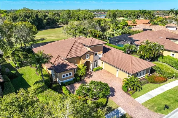 $1,799,900 | 9030 Shenendoah Circle, Naples, FL 34113