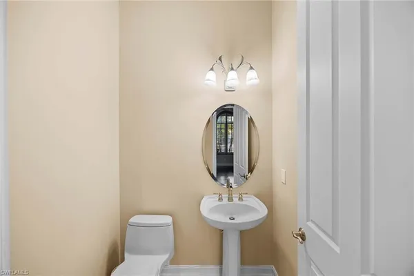 $1,799,900 | 9030 Shenendoah Circle, Naples, FL 34113