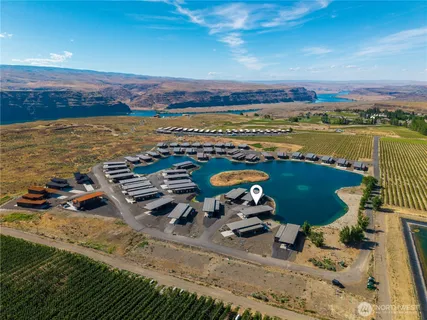 $995,000 | 207 Vista Pt Drive Northwest, Quincy, WA 98848