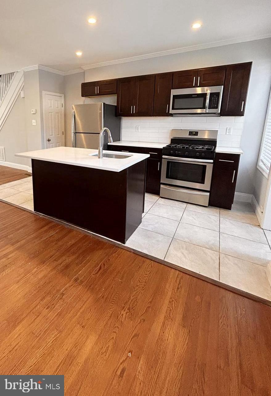 930 Flanders Road Philadelphia, PA 19151 - Photo 1 of 1 Gallery Image 1