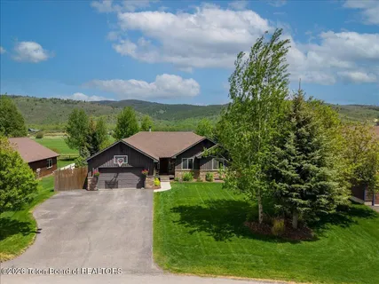$1,100,000 | 7949 House Top Lane, Victor, ID 83455