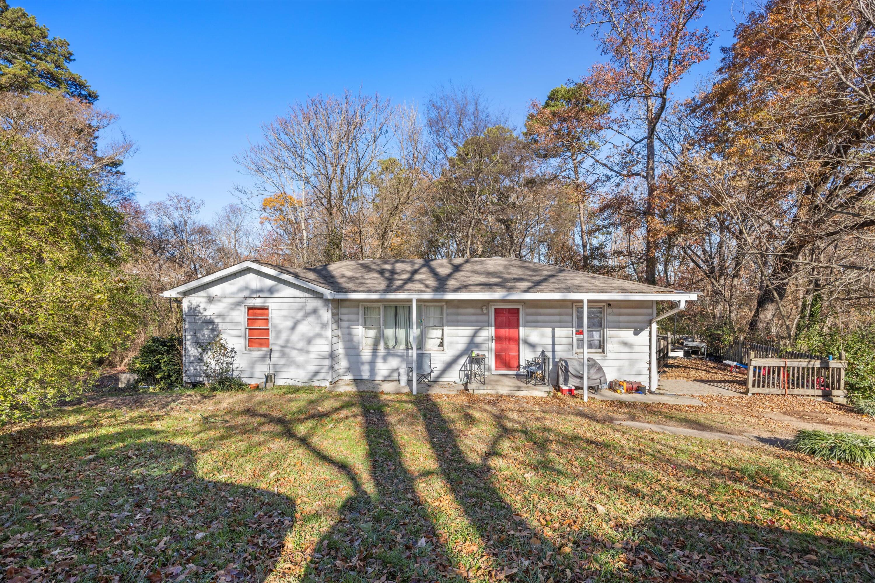136 Ensign Road Rossville, GA 30741 - Photo 1 of 3 4