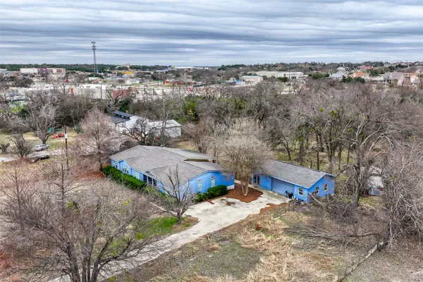 $600,000 | 408 Horseshoe Drive, Leander, TX 78641