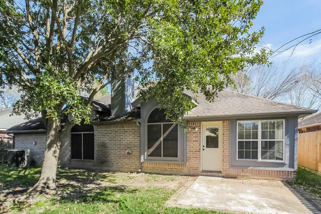 $1,940 | 18703 Singing Woods Drive, Humble, TX 77346
